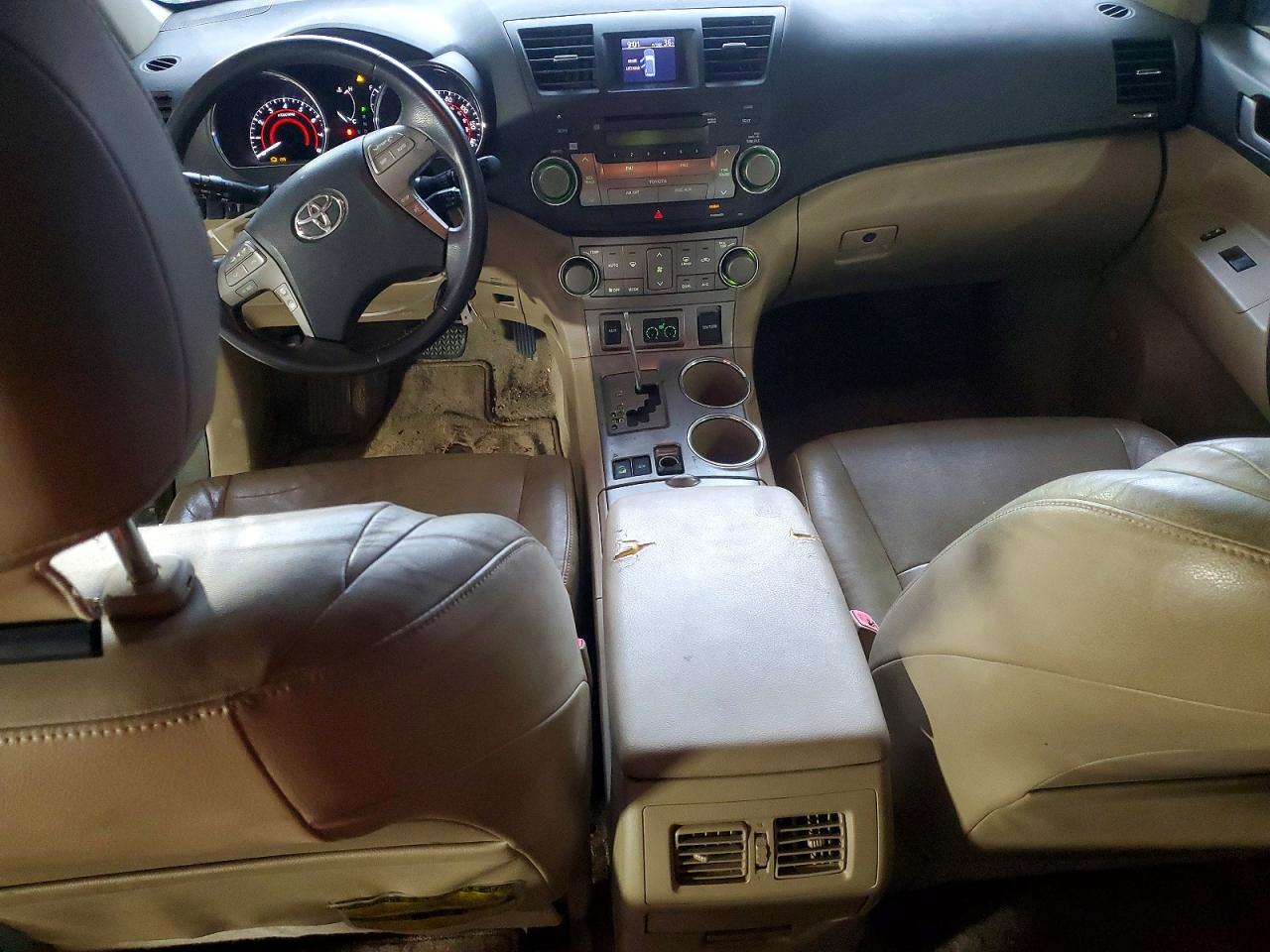 2008 TOYOTA HIGHLANDER SPORT photo 8