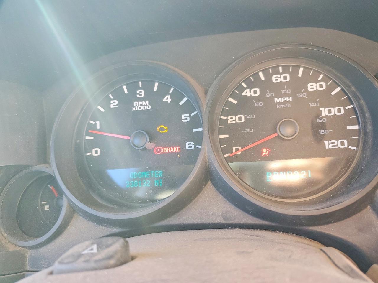 2007 GMC NEW SIERRA C1500 photo 9