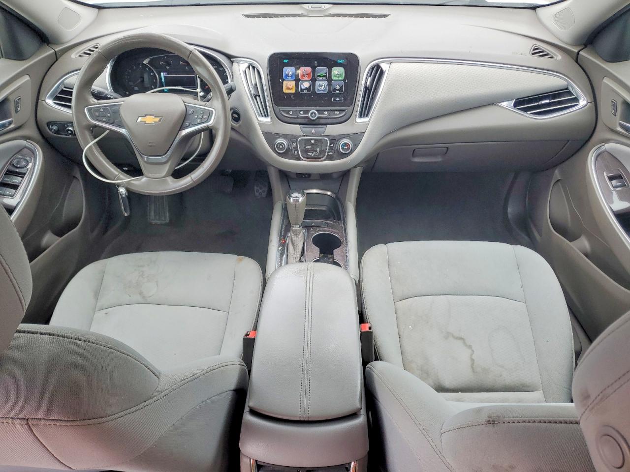 2018 CHEVROLET MALIBU LT photo 8
