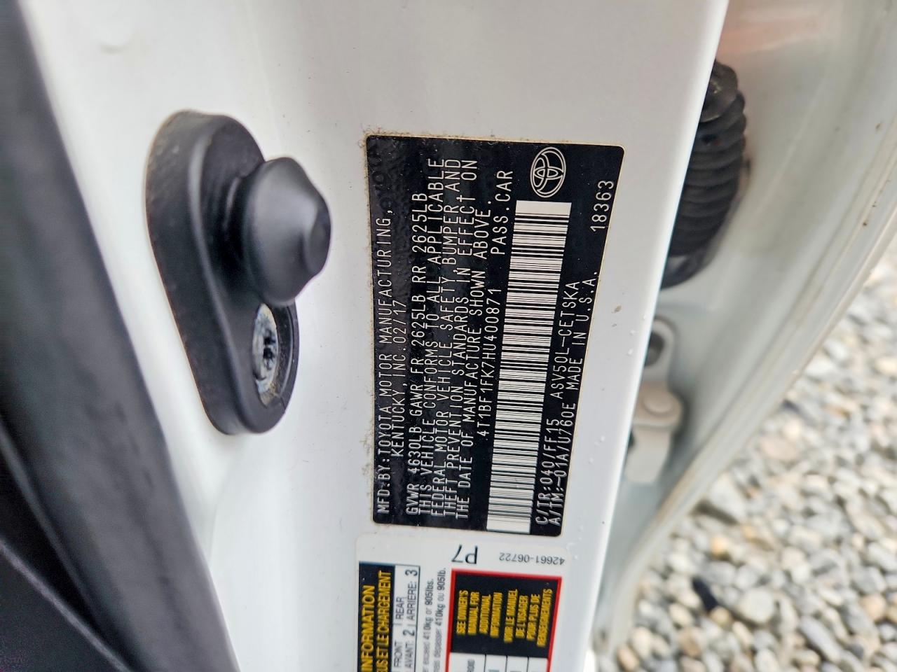 2017 TOYOTA CAMRY SE photo 37