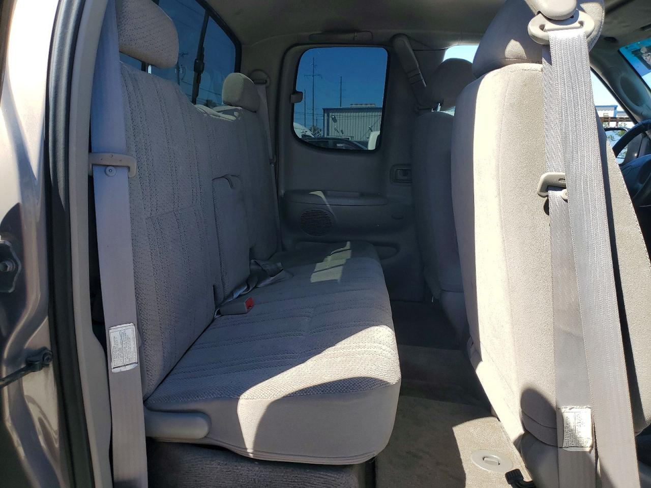 2000 TOYOTA TUNDRA photo 10