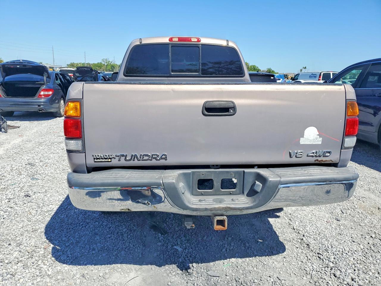 2000 TOYOTA TUNDRA photo 6