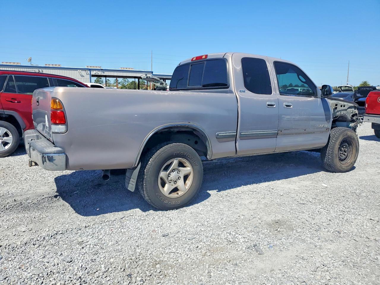 2000 TOYOTA TUNDRA photo 3