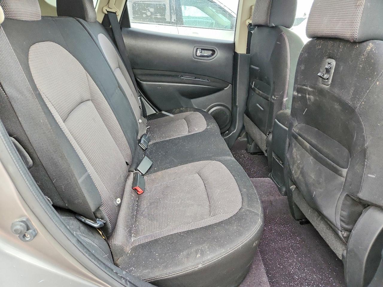 2009 NISSAN ROGUE S photo 11