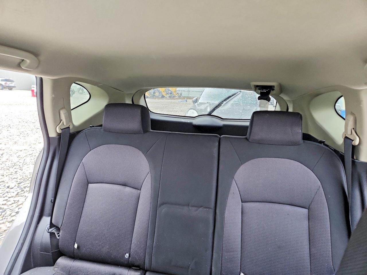 2009 NISSAN ROGUE S photo 10