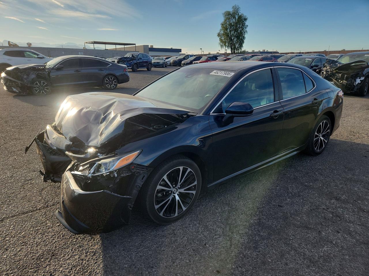 2018 TOYOTA CAMRY