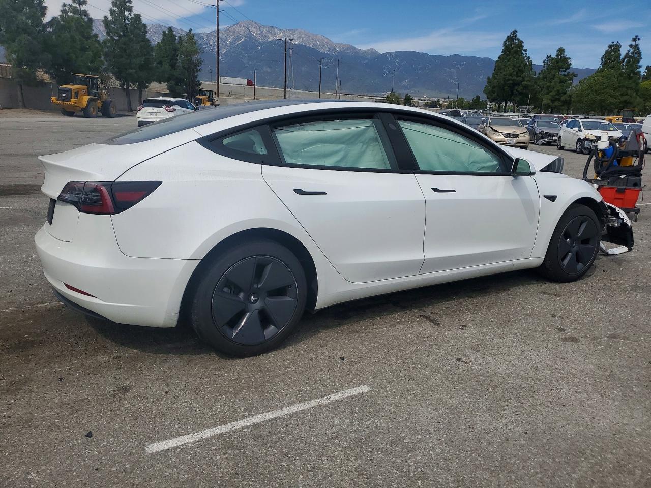 2023 TESLA MODEL 3 photo 5