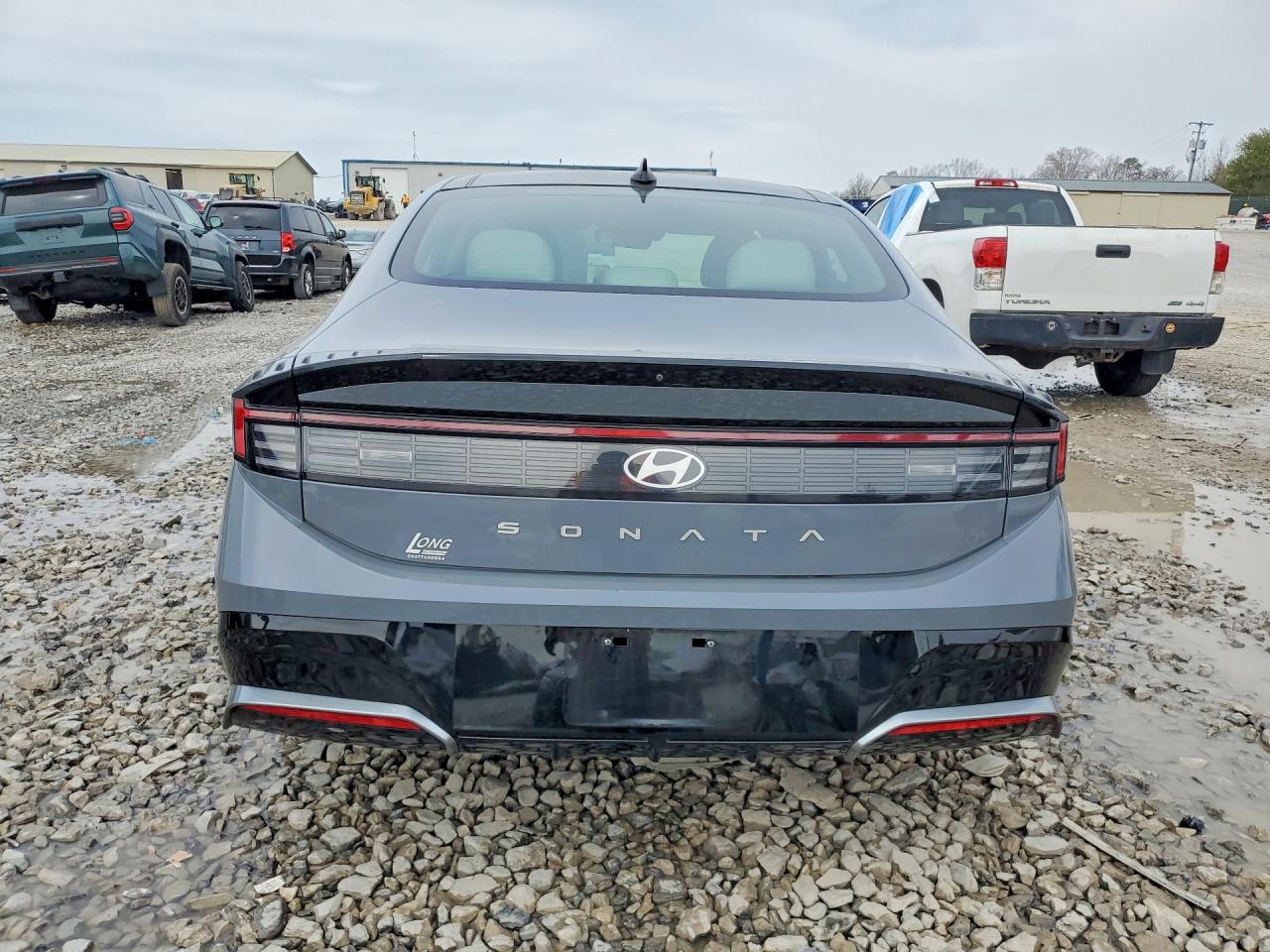 2024 HYUNDAI SONATA SEL photo 11