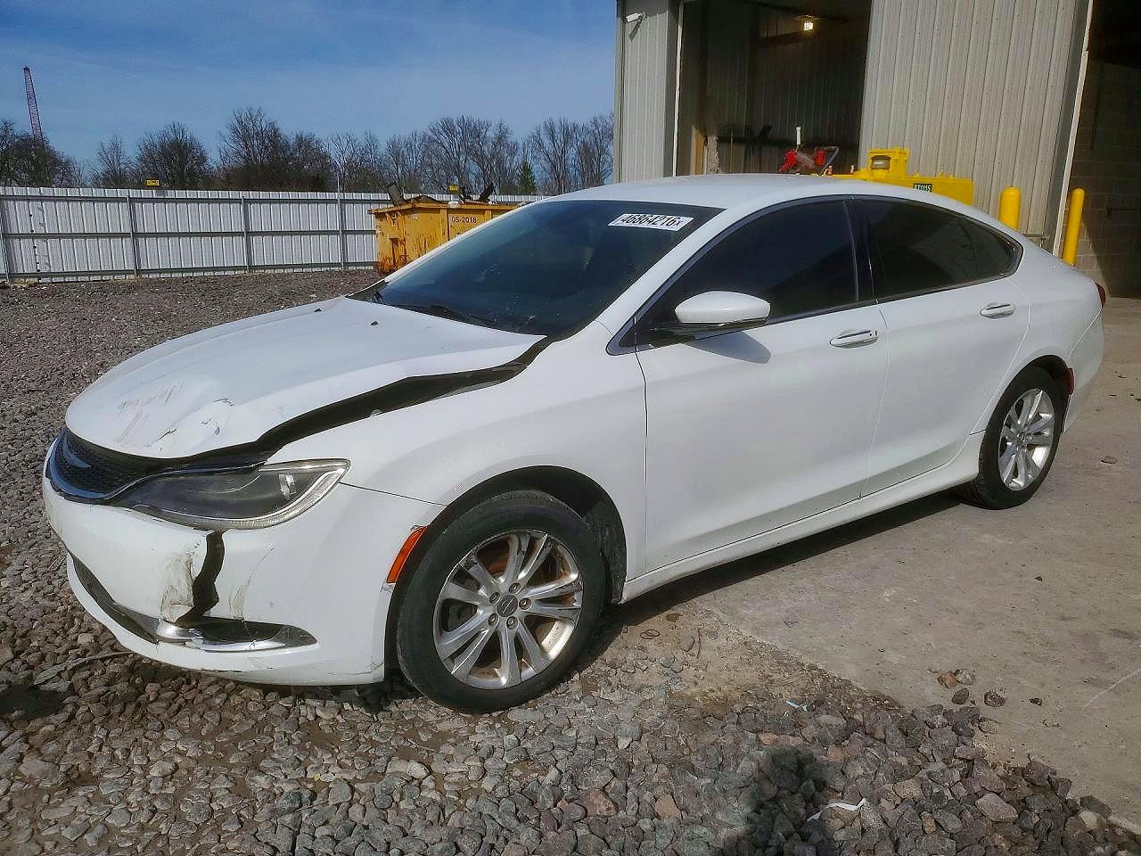 2015 CHRYSLER 200