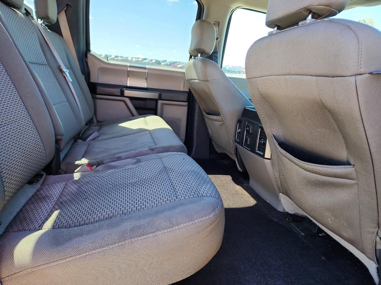 2016 FORD F150 SUPERCREW photo 19
