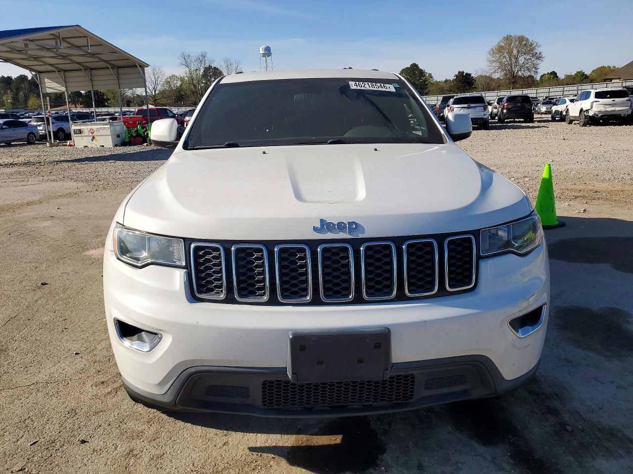 2018 JEEP GRAND CHEROKEE LAREDO photo 5