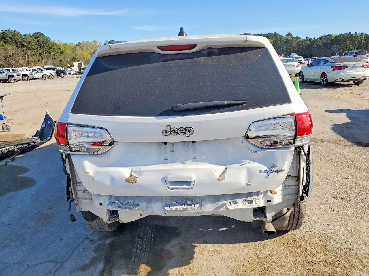 2018 JEEP GRAND CHEROKEE LAREDO photo 6