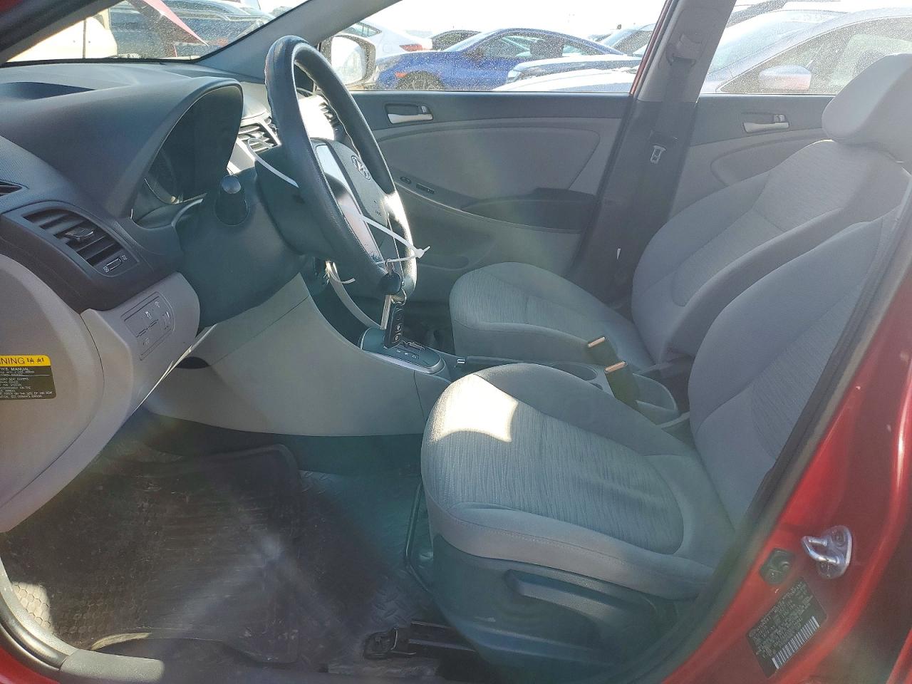 2016 HYUNDAI ACCENT SE photo 13
