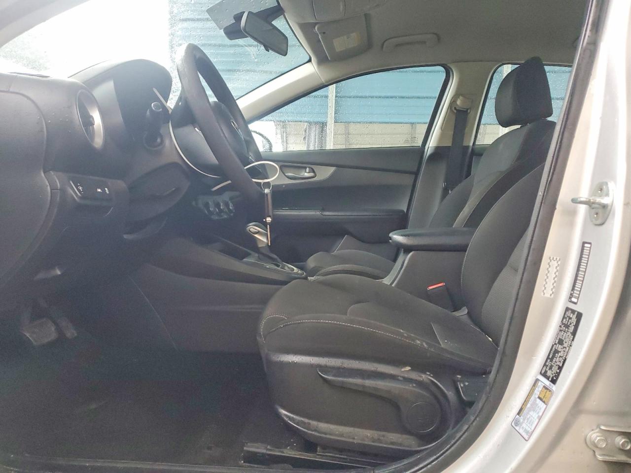 2021 KIA FORTE LXS photo 13