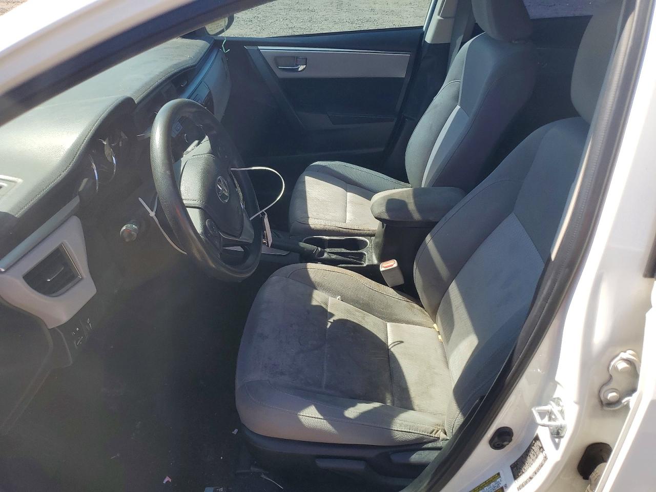 2014 TOYOTA COROLLA LE photo 19