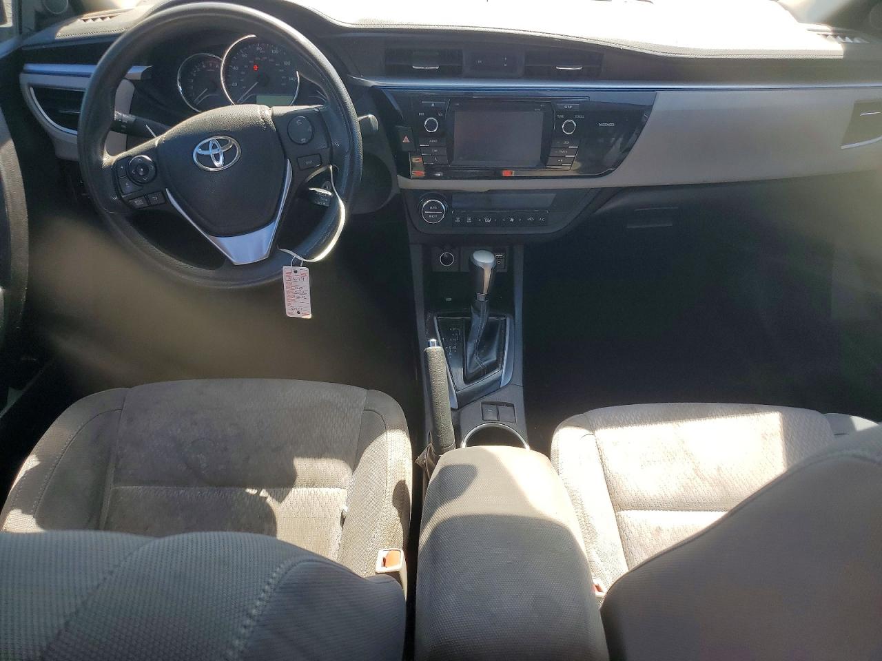 2014 TOYOTA COROLLA LE photo 22