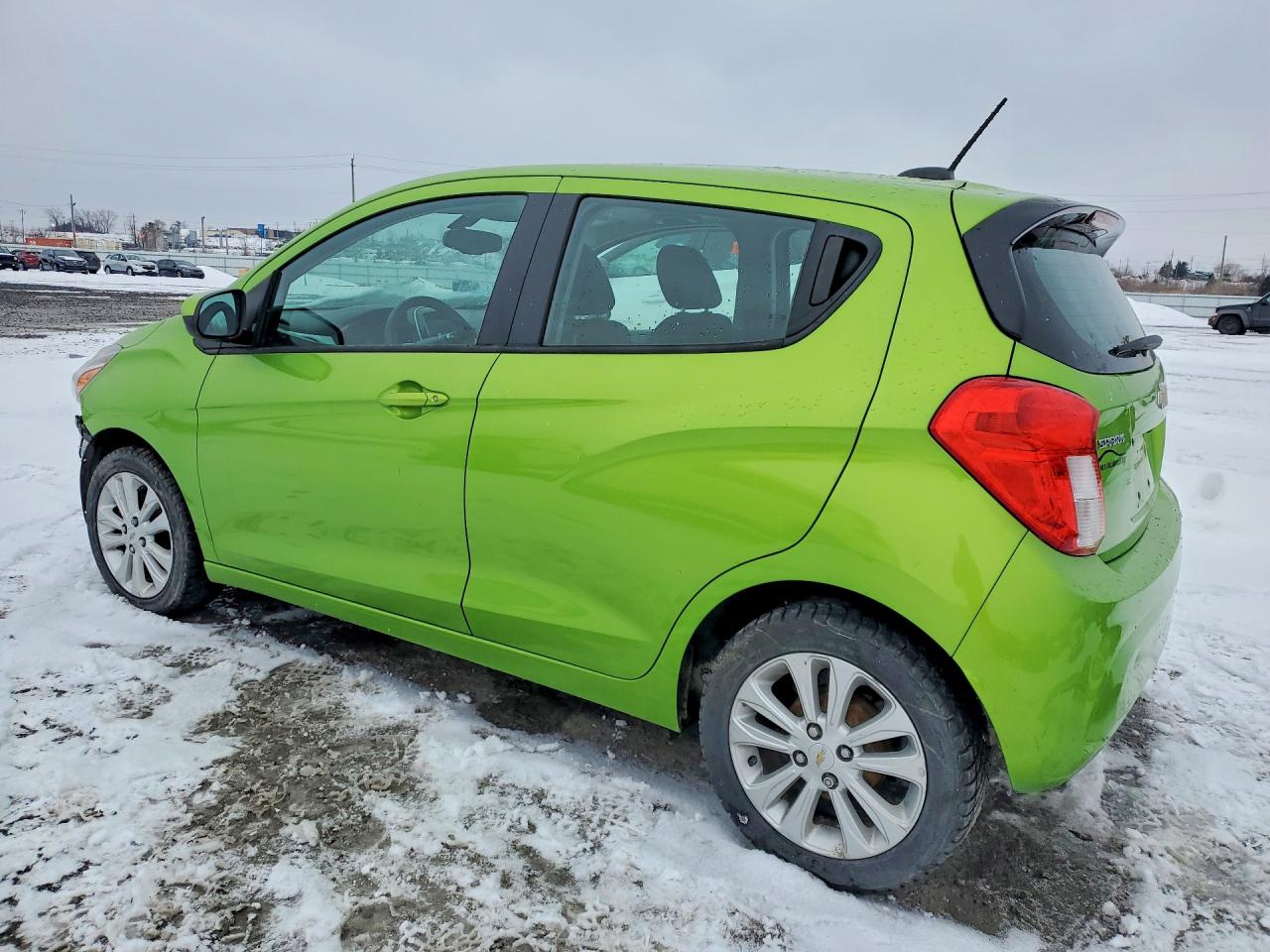 2016 CHEVROLET SPARK 1LT photo 3
