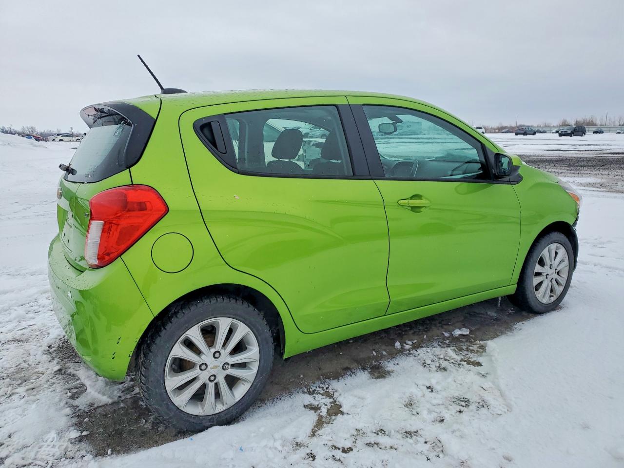2016 CHEVROLET SPARK 1LT photo 5