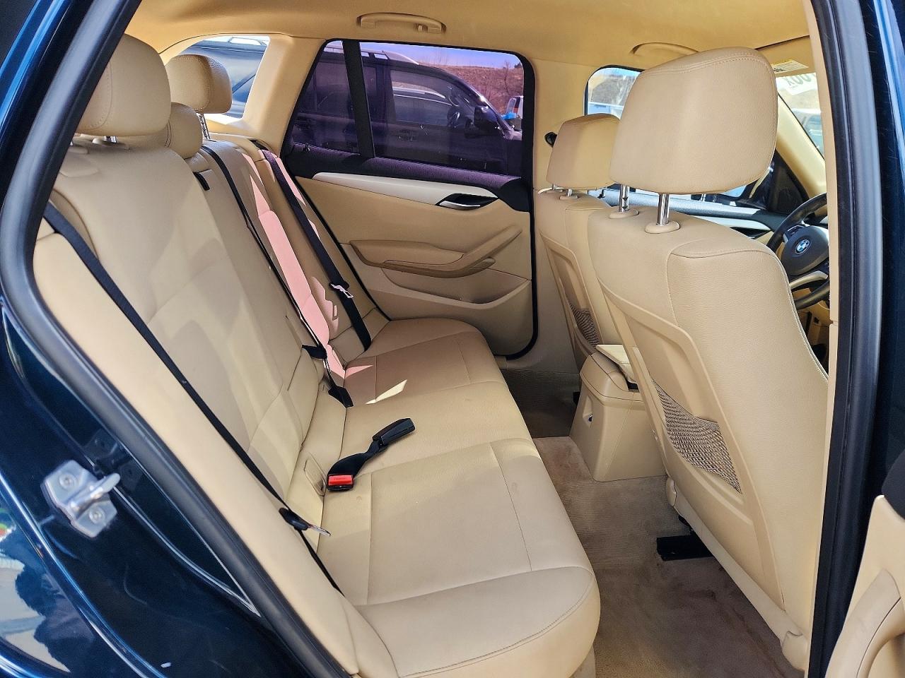 2015 BMW X1 XDRIVE28I photo 11