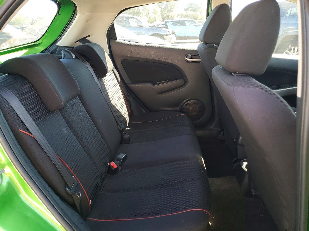 2011 MAZDA MAZDA2 photo 28