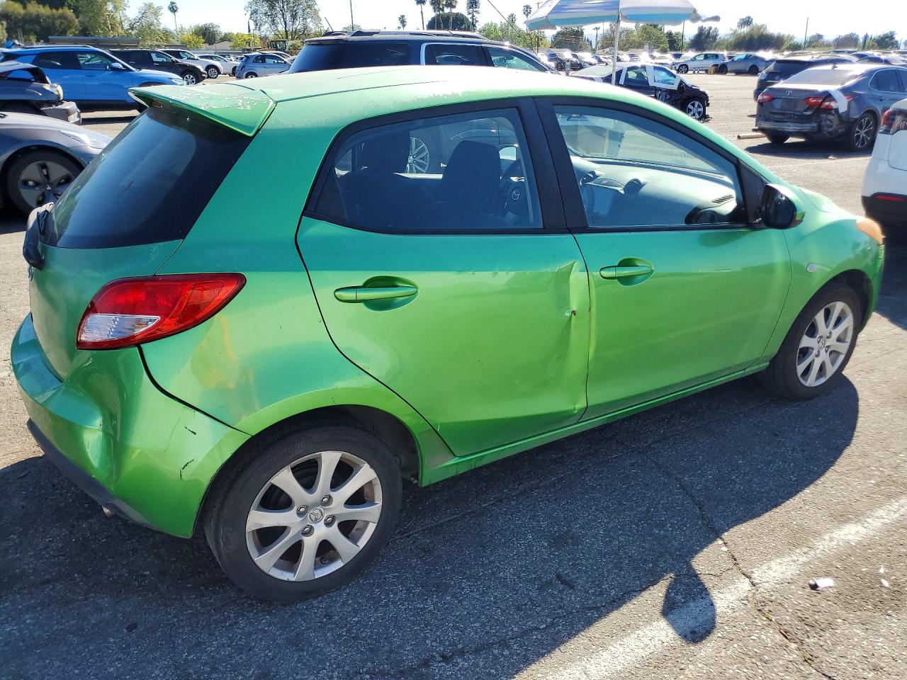 2011 MAZDA MAZDA2 photo 7