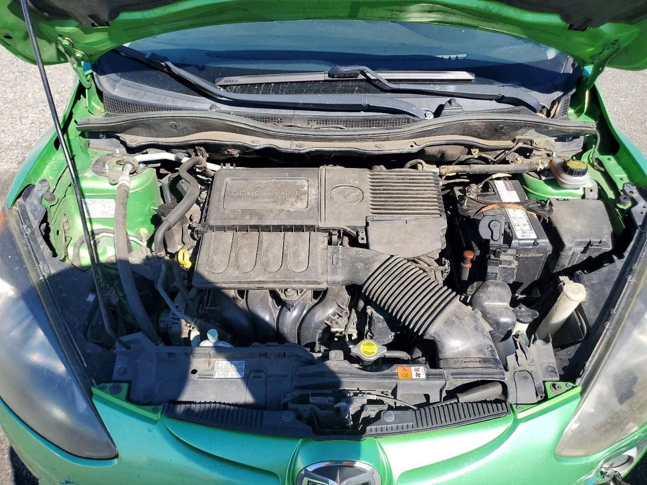 2011 MAZDA MAZDA2 photo 31