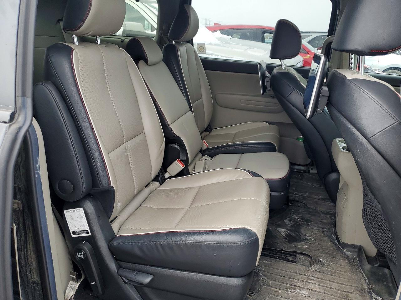 2020 KIA SEDONA EX photo 11