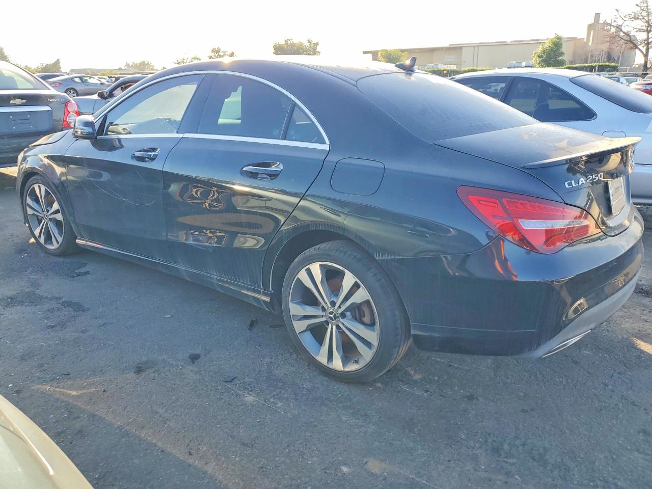 2018 MERCEDES-BENZ CLA 250 photo 4