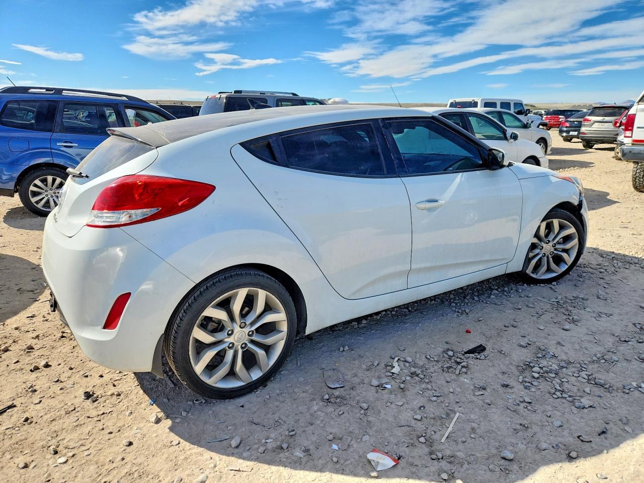2013 HYUNDAI VELOSTER BASE photo 5