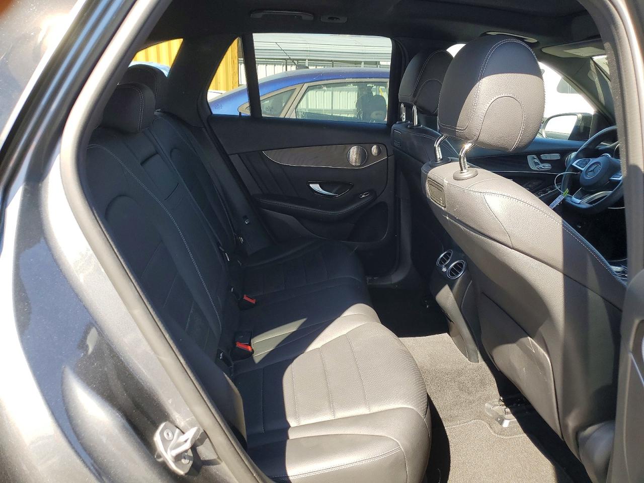 2018 MERCEDES-BENZ GLC 300 photo 21