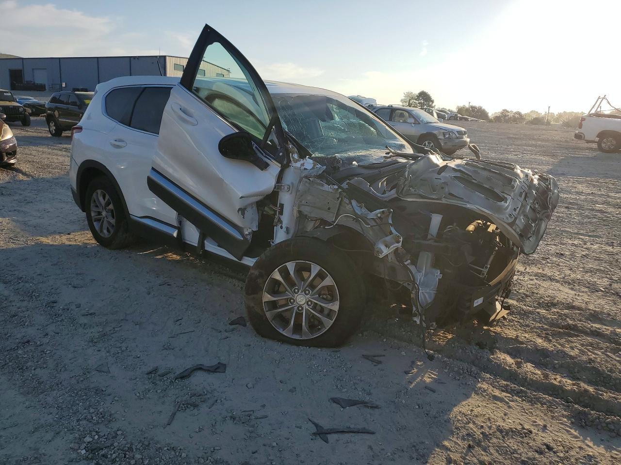 2019 HYUNDAI SANTA FE SE 2.4L photo 10