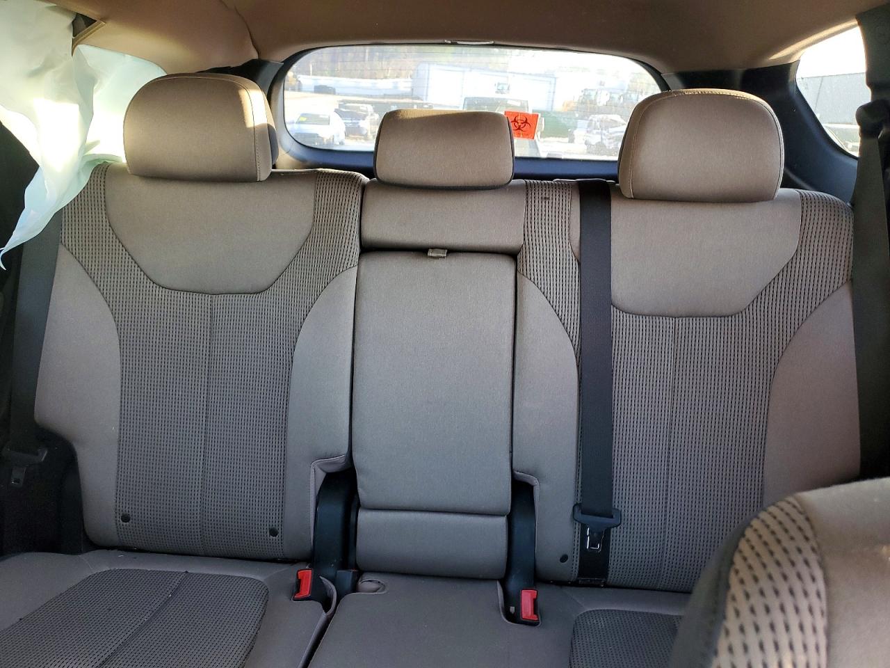 2019 HYUNDAI SANTA FE SE 2.4L photo 28