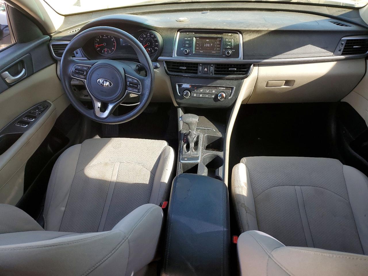 2016 KIA OPTIMA LX photo 8