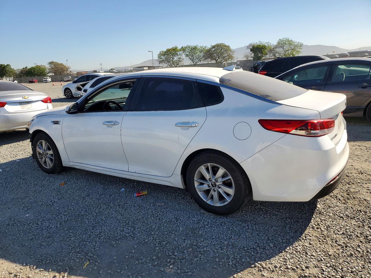 2016 KIA OPTIMA LX photo 2