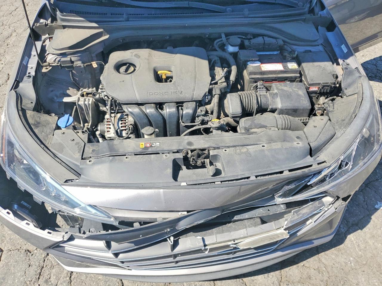 2020 HYUNDAI ELANTRA SE photo 21
