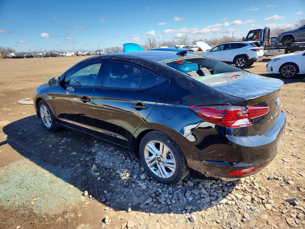 2020 HYUNDAI ELANTRA VALUE EDITION photo 2