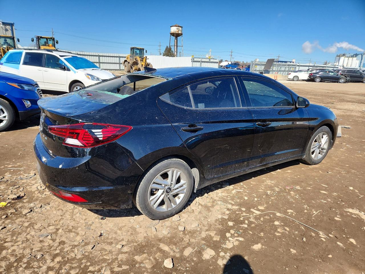 2020 HYUNDAI ELANTRA VALUE EDITION photo 3