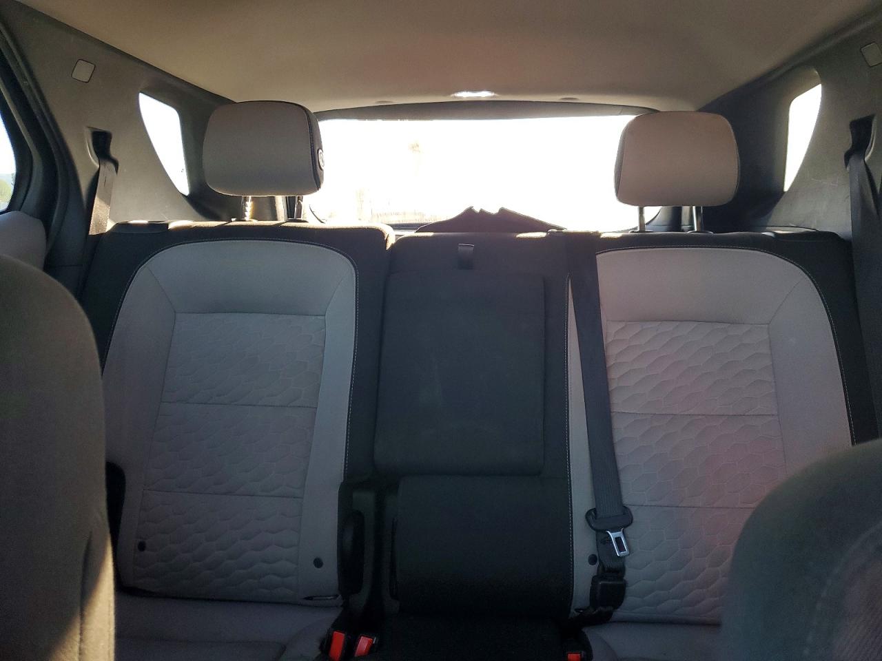 2019 CHEVROLET EQUINOX LS photo 10