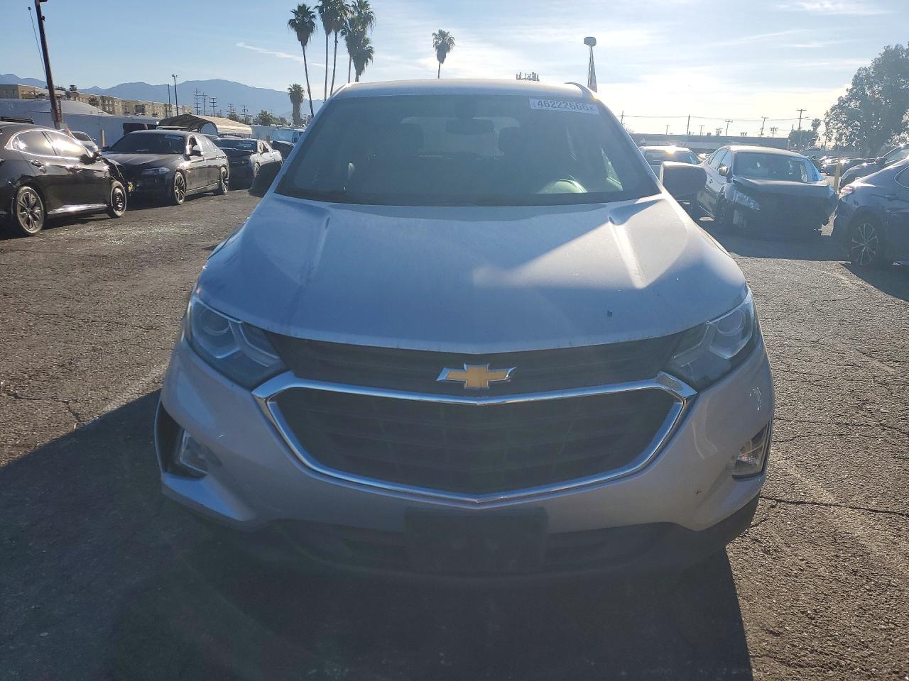 2019 CHEVROLET EQUINOX LS photo 5