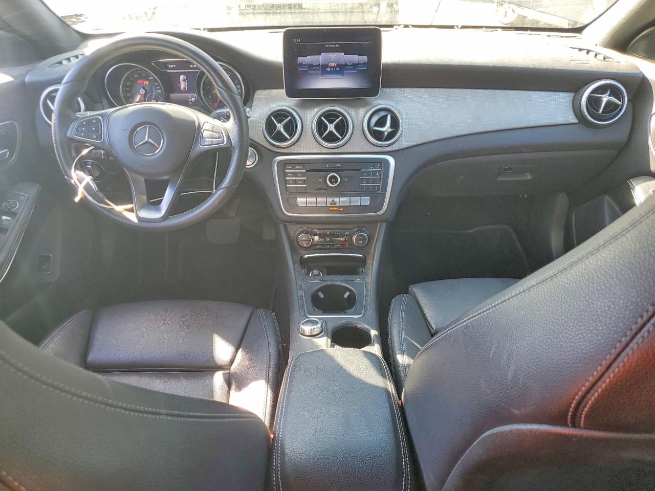2018 MERCEDES-BENZ CLA 250 photo 15