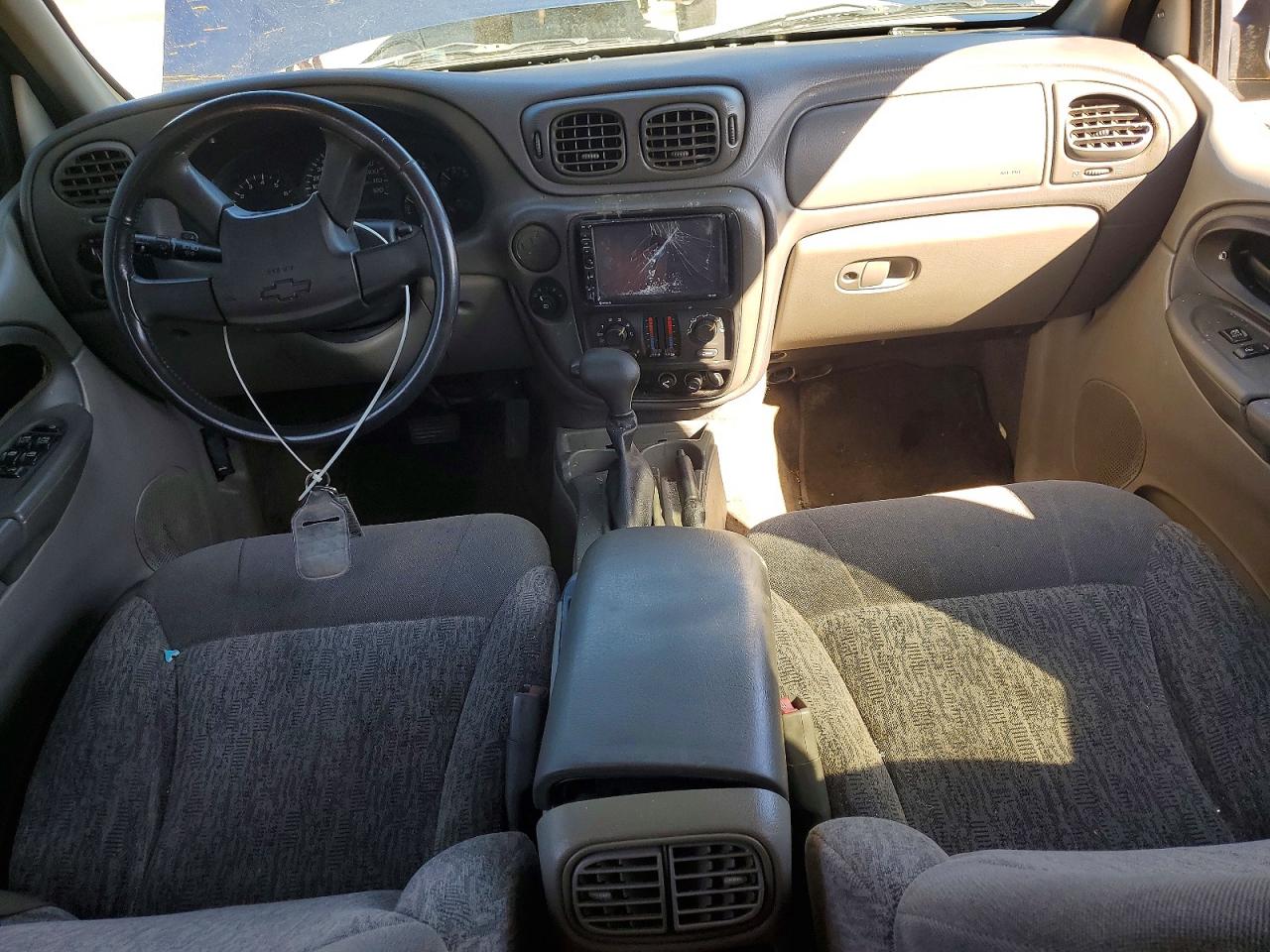 2003 CHEVROLET TRAILBLAZER photo 8
