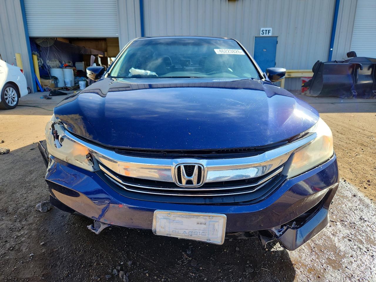 2016 HONDA ACCORD LX photo 9