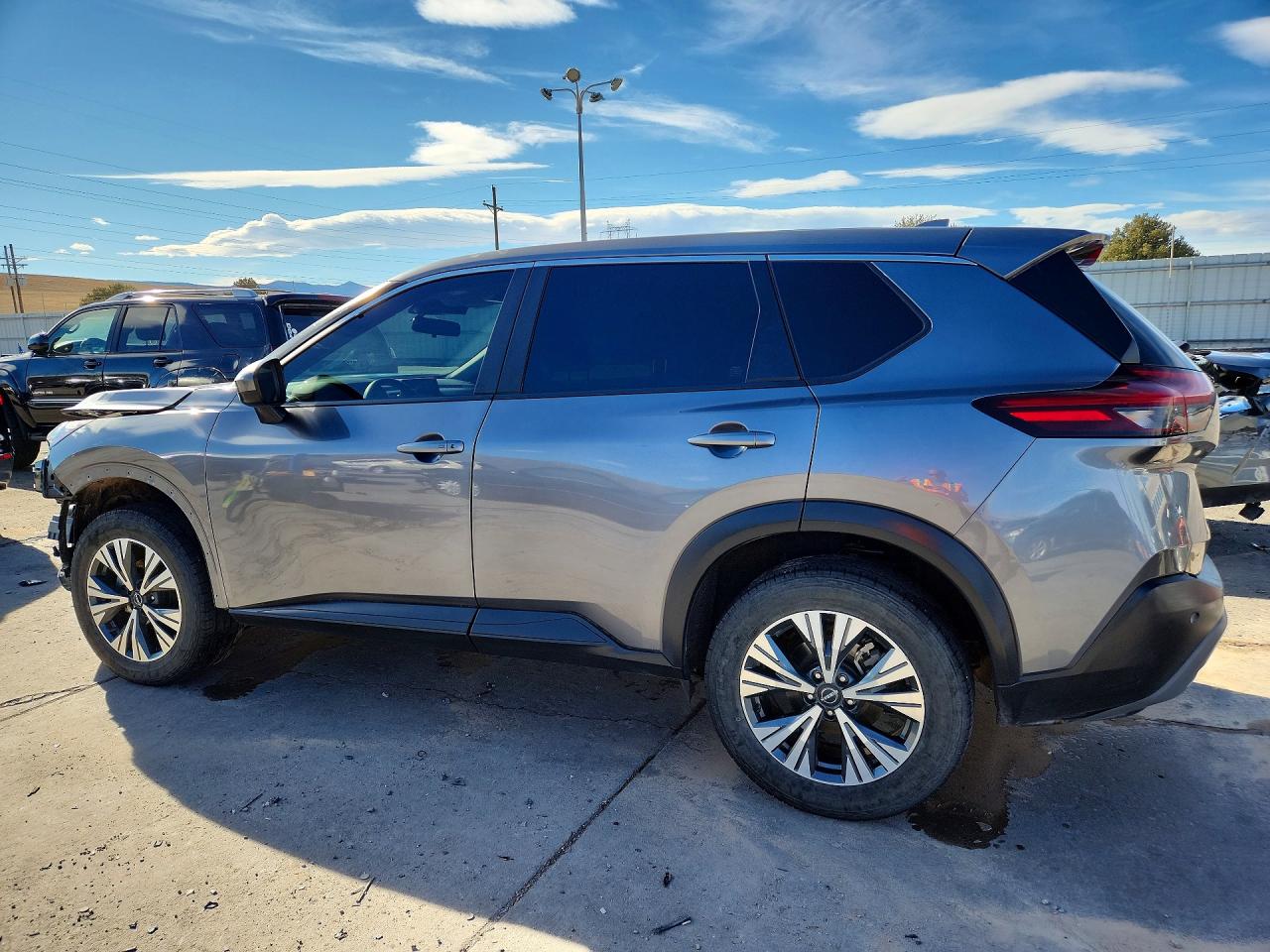 2023 NISSAN ROGUE SV photo 3