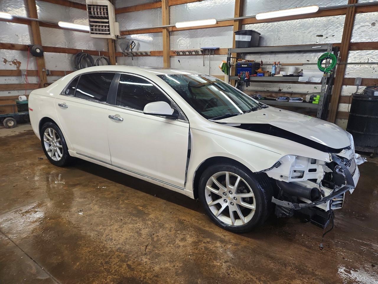2011 CHEVROLET MALIBU LTZ photo 4
