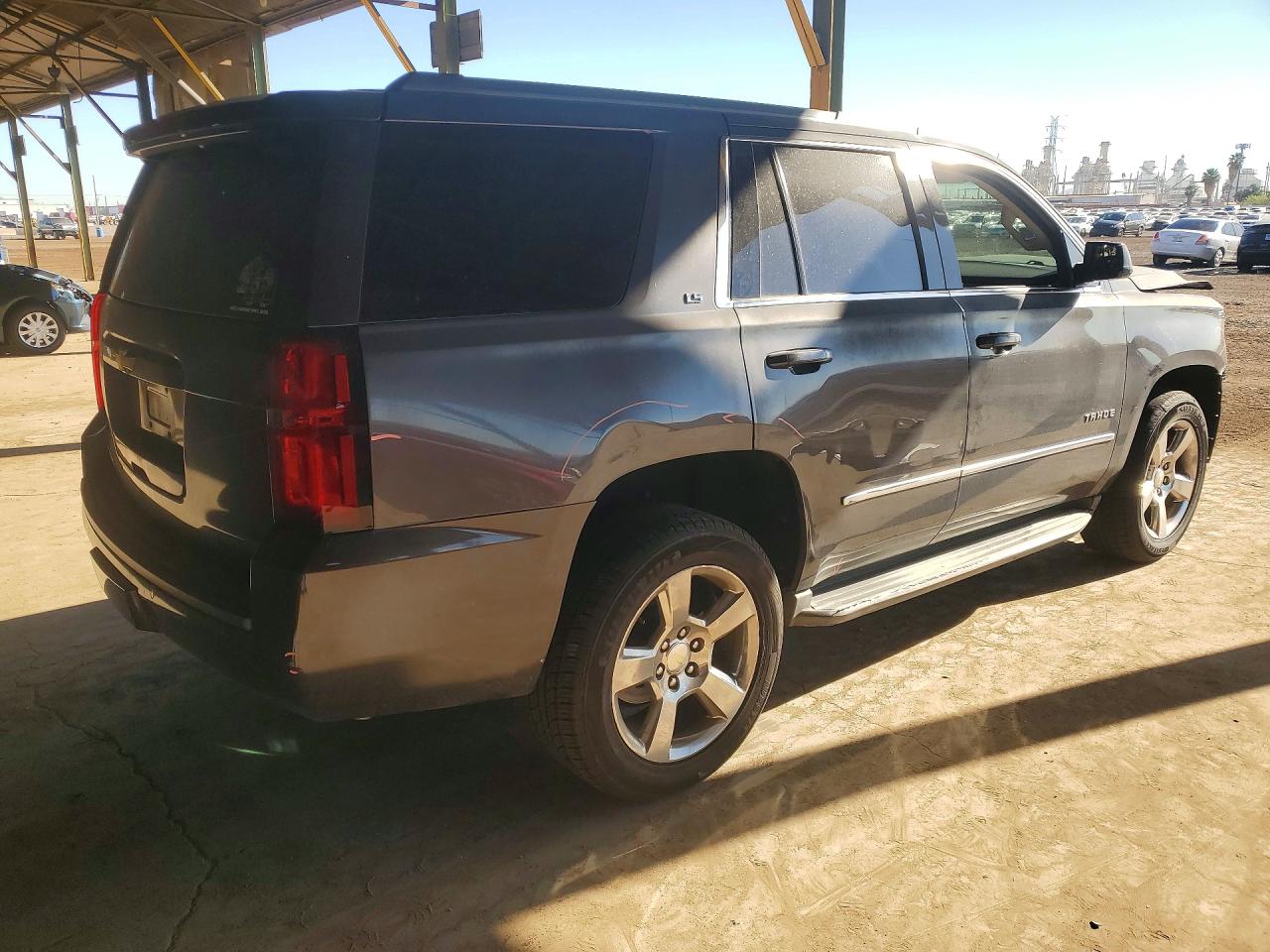 2016 CHEVROLET TAHOE C1500 LS photo 3