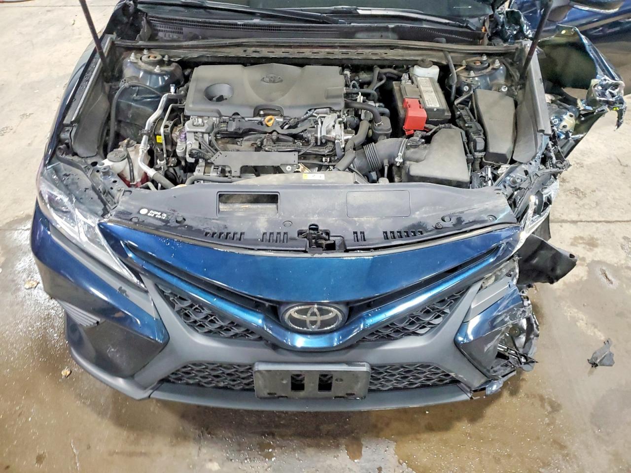 2019 TOYOTA CAMRY SE photo 31