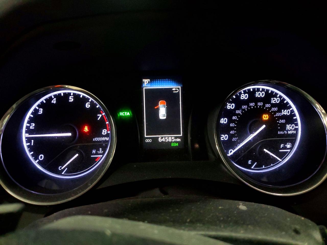 2019 TOYOTA CAMRY SE photo 25
