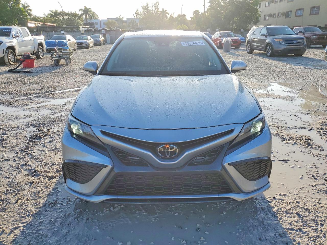 2022 TOYOTA CAMRY SE photo 9