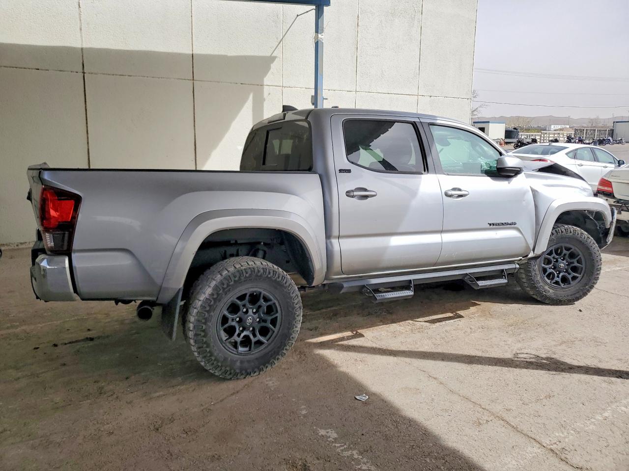 2022 TOYOTA TACOMA SR5 V6 photo 5