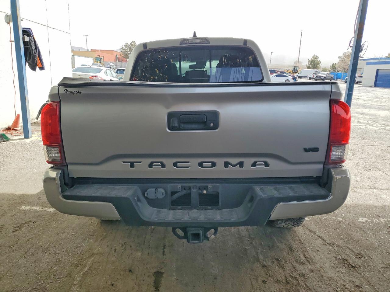 2022 TOYOTA TACOMA SR5 V6 photo 11